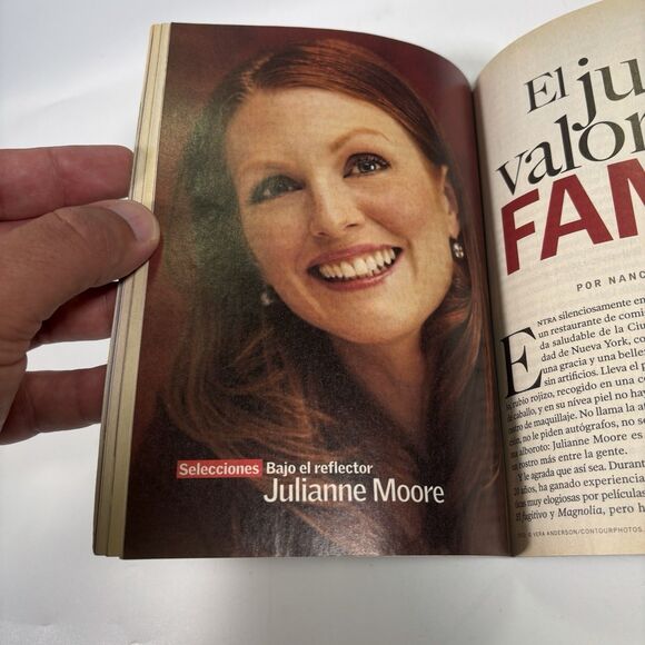 Julianne Moore Elvis Roel C. Campos Selecciones Reader’s Digest Spanish revista - Picture 8 of 9